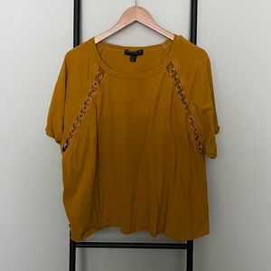 F21+ Gold Tee w Silver Hardware